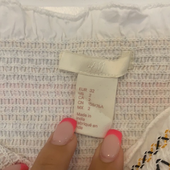 Cute Crunched Top - Picture 3 of 4